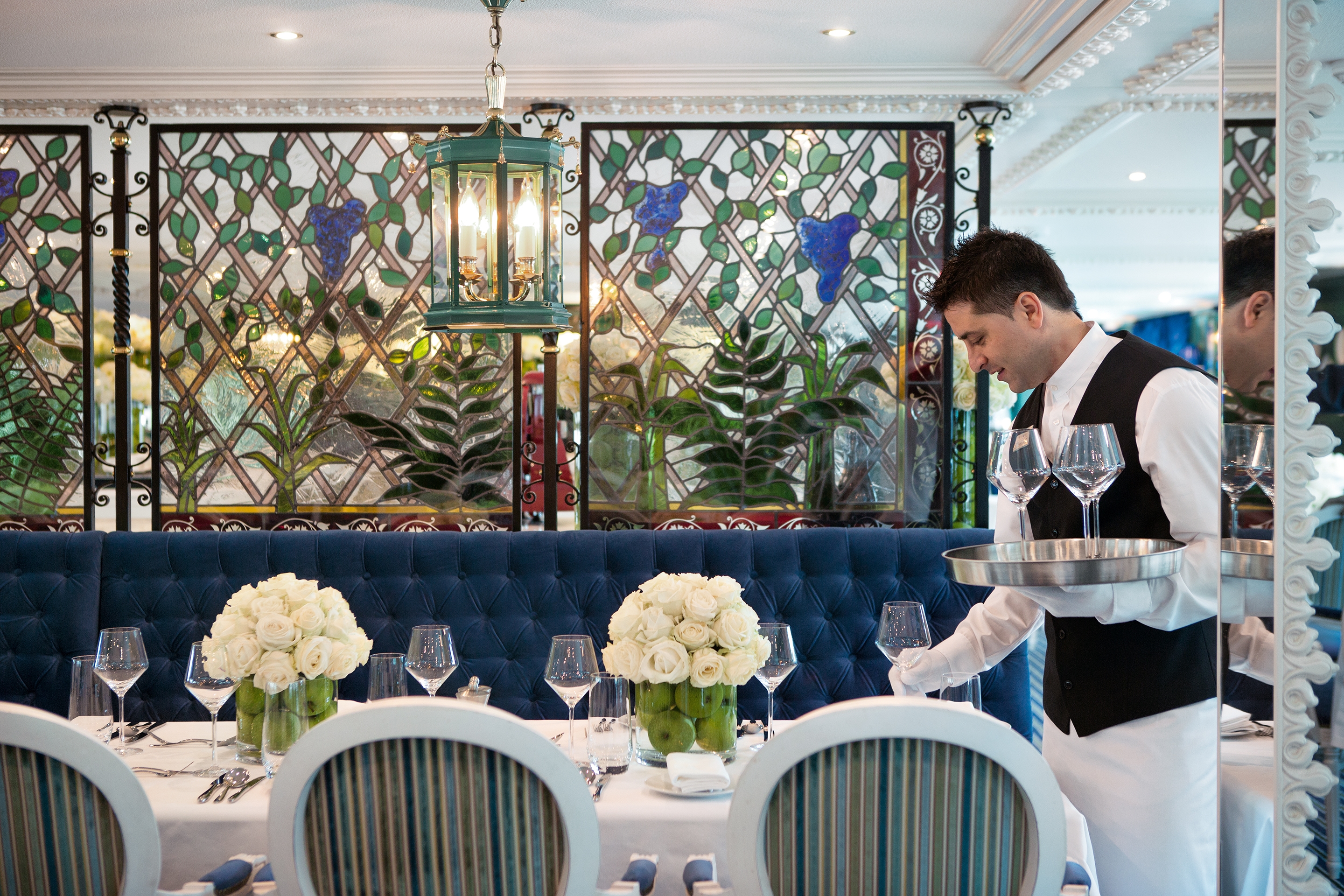 S.S. Catherine - Cézanne Restaurant